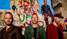 Фронтмен Coldplay Крис Мартин выставил на аукцион свою гитару