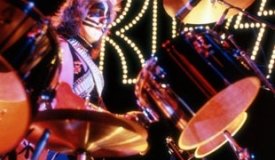 Автобиография барабанщика Kiss выйдет осенью