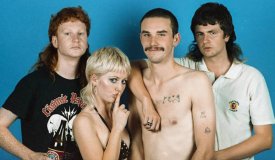 Amyl and The Sniffers