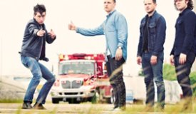 Arctic Monkeys официально анонсировали новый альбом