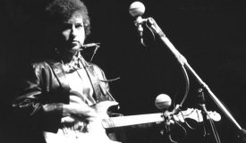 Гитара Боба Дилана ушла за $490 тысяч