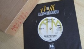 Промо-винил Sex Pistols продается за 11,100.00 фунтов