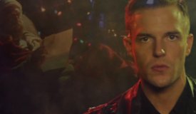 The Killers сняли видео на новую рождественскую песню