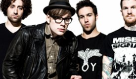 Fall Out Boy возвращаются с концертом в Москву