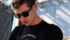 Алекс Тернер из Arctic Monkeys не может написать ни одной новой песни