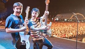 Младший сын Билли Джо из Green Day записал свою первую песню