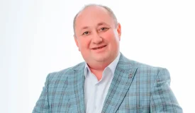 Вадим Захаров