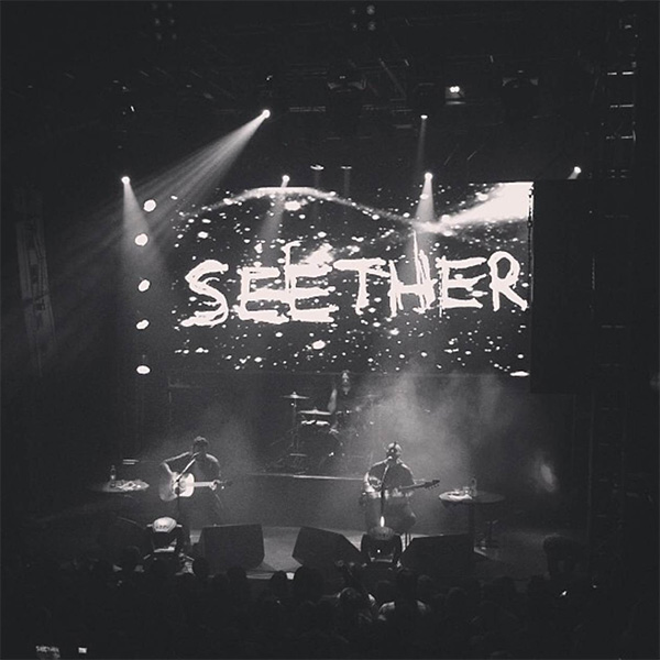 03_seether_2013_moskva_hall