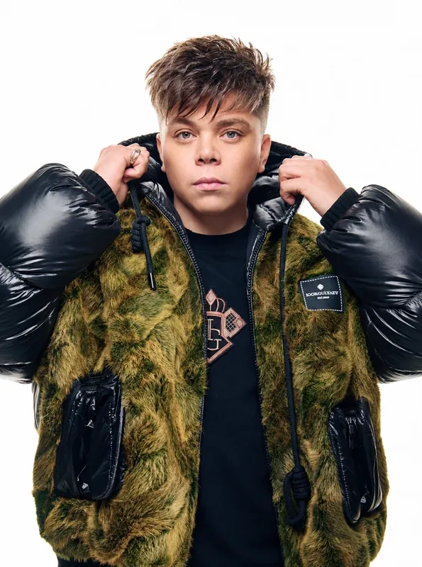 Элвин Грей